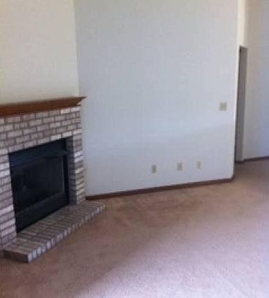 4th image of 2112 Bridgewater Cir #A