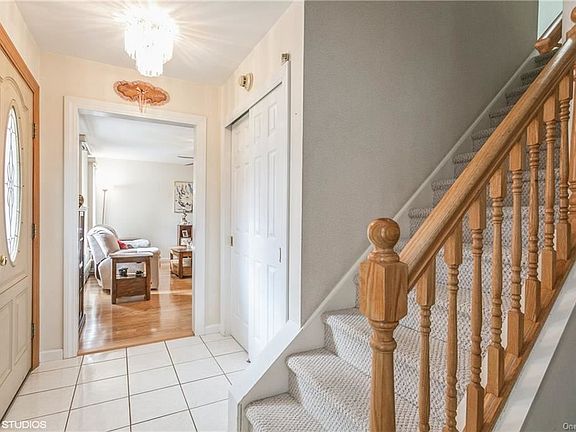2nd image of 3128 Muir Ct