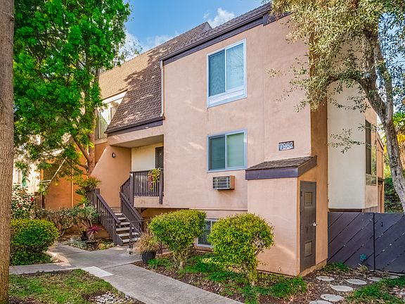 3rd image of 7962 Mission Center Ct Unit F