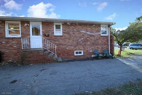 Belvedere Ave, Wanaque — Photo 4