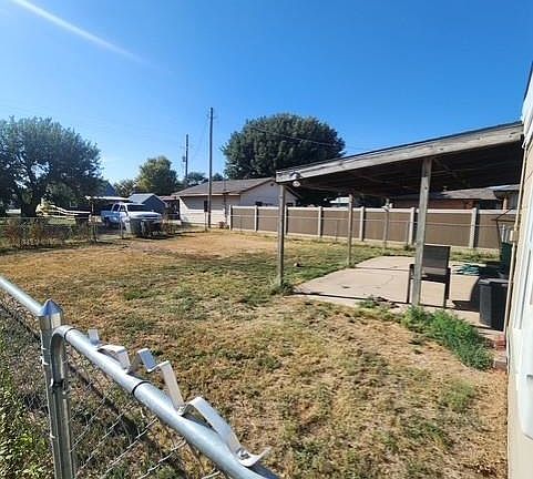 3rd image of 217 2nd St