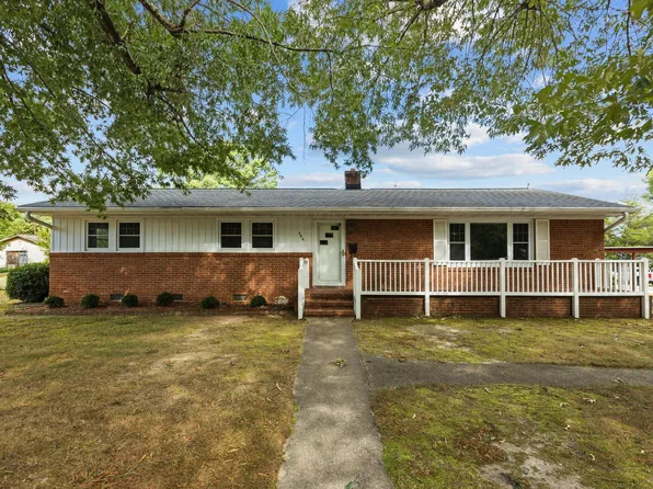 302 S Cheatham St, Franklinton, NC 27525