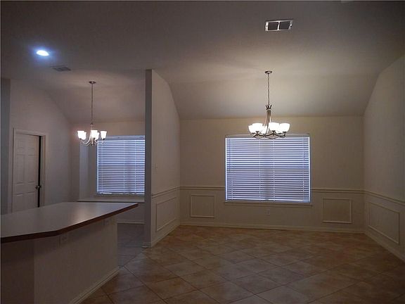 5th image of 7216 Kentish Dr