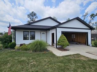 105 Poplar Ct, Lakeview, OH 43331