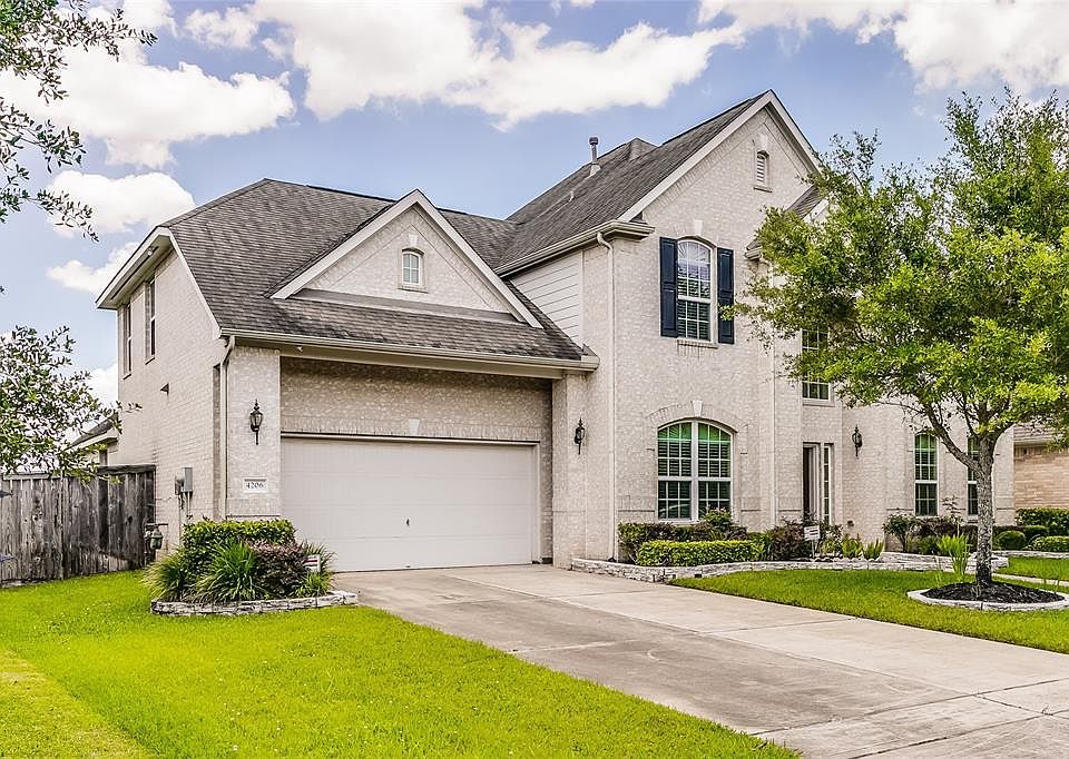 1st image of 4206 Pensacola Oaks Ln