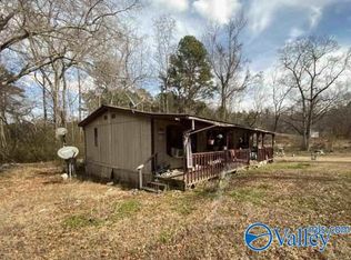 1600 Jacksonville St, Weaver, AL 36277