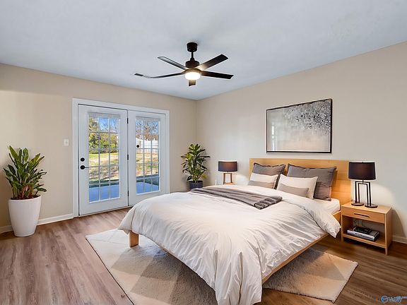 4th image of 112 Brass Oak Dr