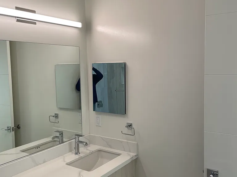 1166 Holly Ave #1 — Photo 14