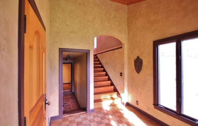 Foyer entry view