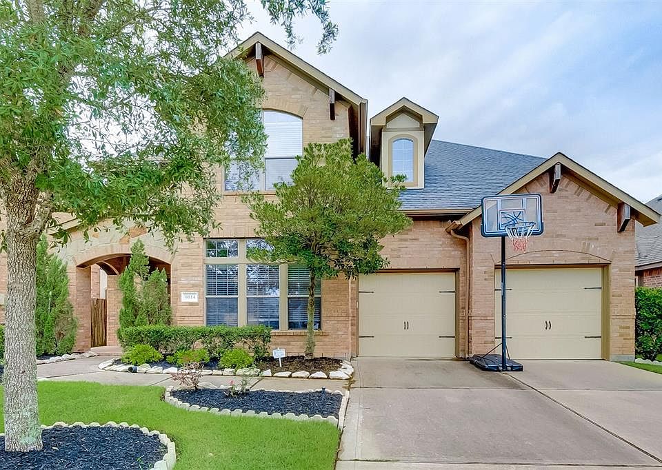1st image of 9514 Sapphire Hill Ln