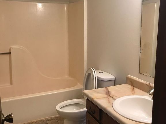 5th image of 4731 Circle Shore Dr SE