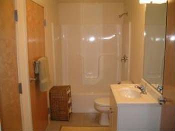 2nd image of 1021 N Hancock St APT 13