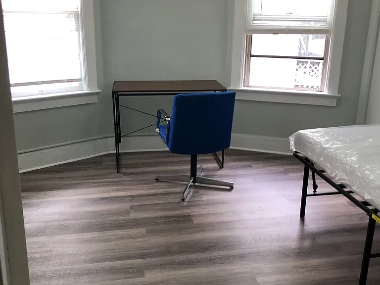 28 Haendel St #2 — Photo 10