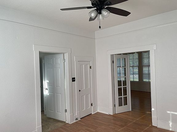 4th image of 315 W Sarah St