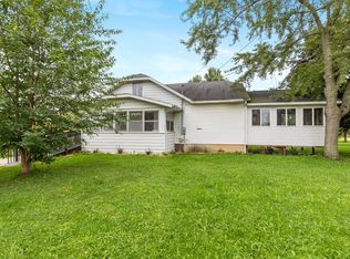 4032 Richmond St NW, Grand Rapids, MI 49534