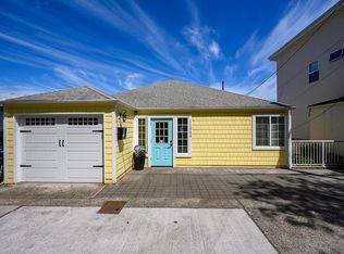 11526 Riviera Pl NE, Seattle, WA 98125