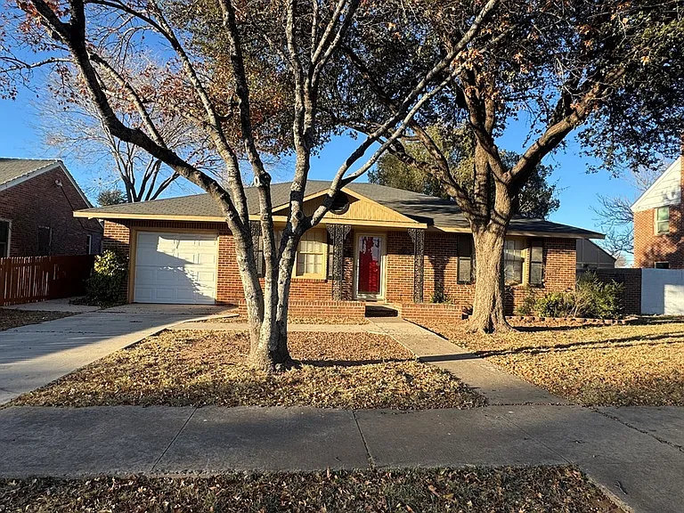 1002 W Louisiana Ave — Photo 3