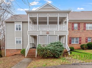 102 Choptank Ct UNIT B4, Cary, NC 27513