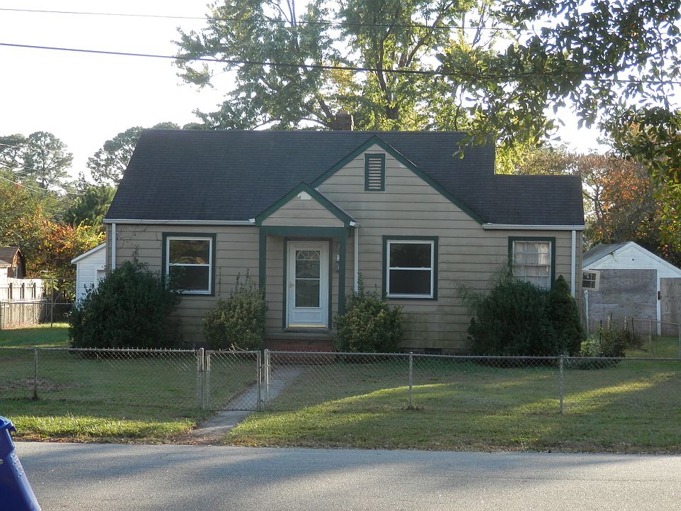 2nd image of 3 Fairview Cir S
