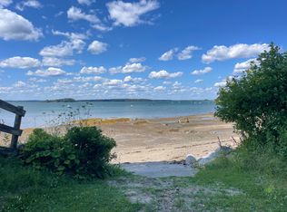 11 Loon Rd, Harpswell, ME 04079