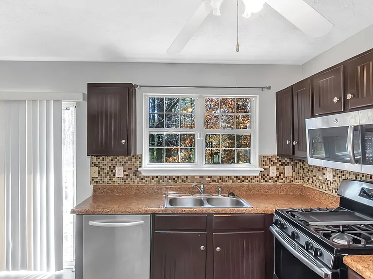 3309 Touchwood Ct SW — Photo 10
