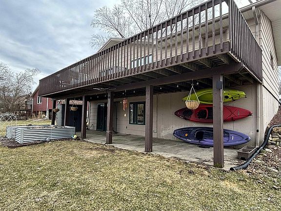 3rd image of 731 North Main Street