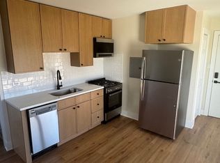 343 N Mill Rd #1, Addison, IL 60101