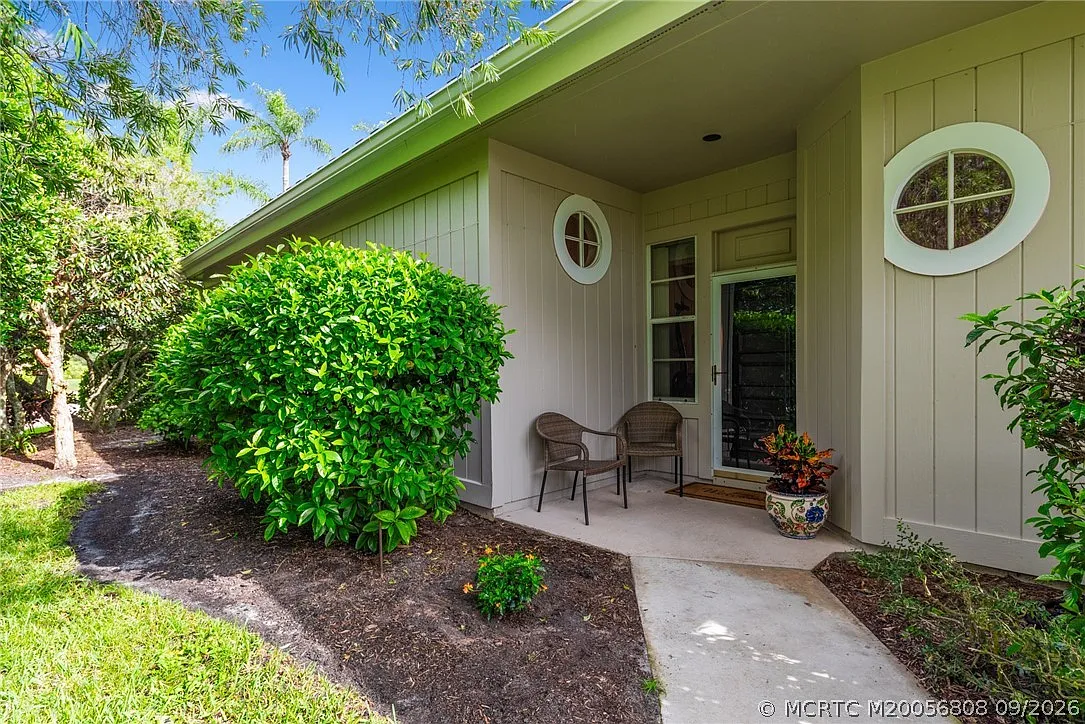 2 bed, 2.5 bath, 1946 sqft, $8,500 — Photo 4