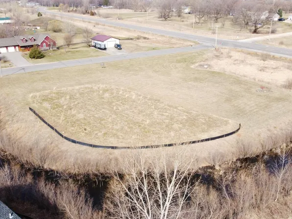 6000 Dempsey Ave SW, Waverly, MN 55390