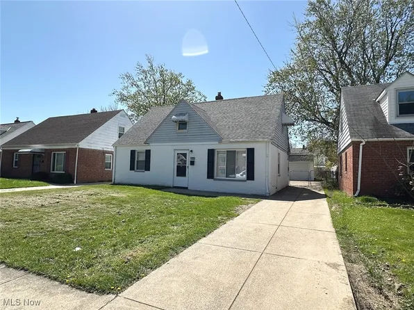 20890 Crystal Ave, Euclid, OH 44123