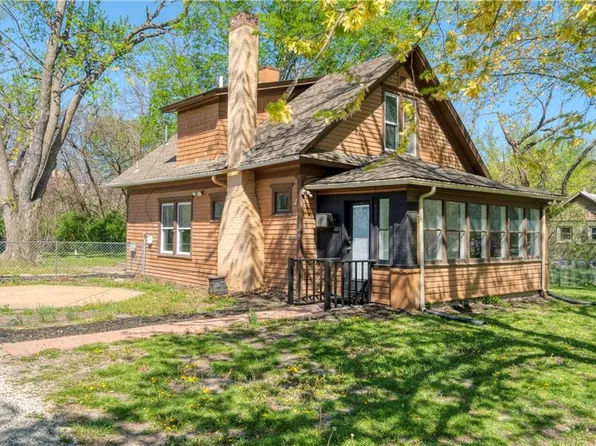 13318 Locust St, Kansas City, MO 64145