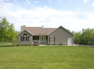 22019 Deal Rd, Gambier, OH 43022