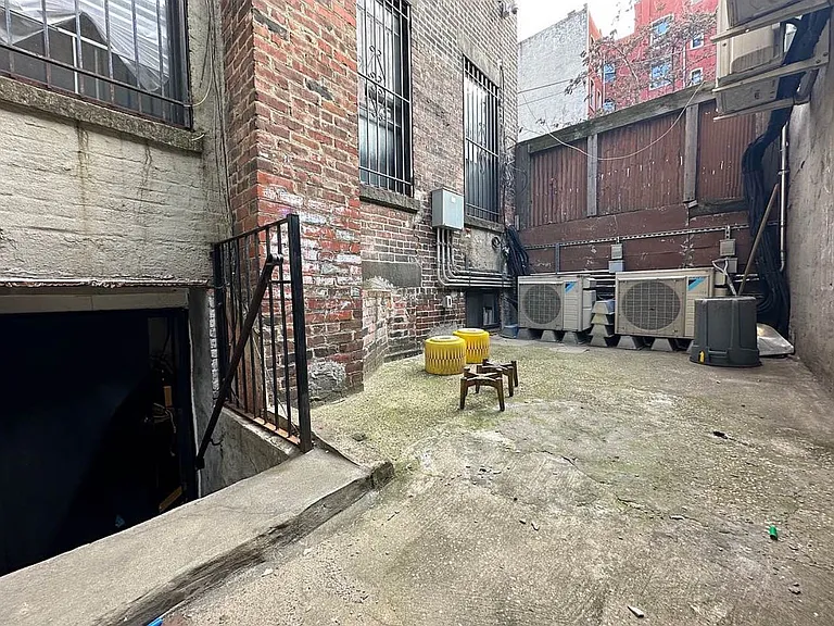 86 Havemeyer St #1 — Photo 4