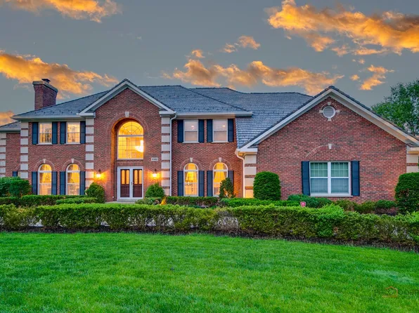 4461 Kettering Dr, Long Grove, IL 60047