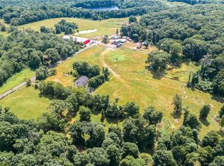 772 Brooks Rd, Middletown, CT 06457