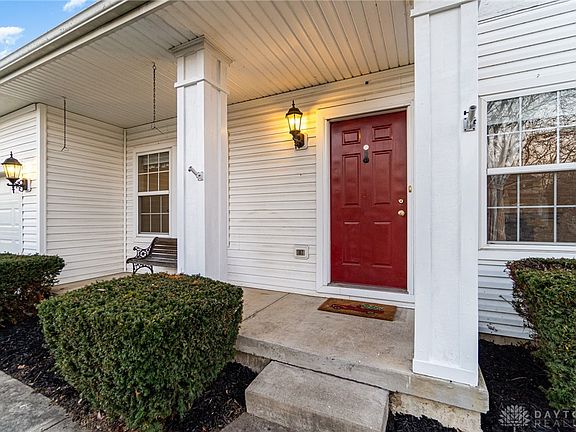 5th image of 10217 Feather Ct