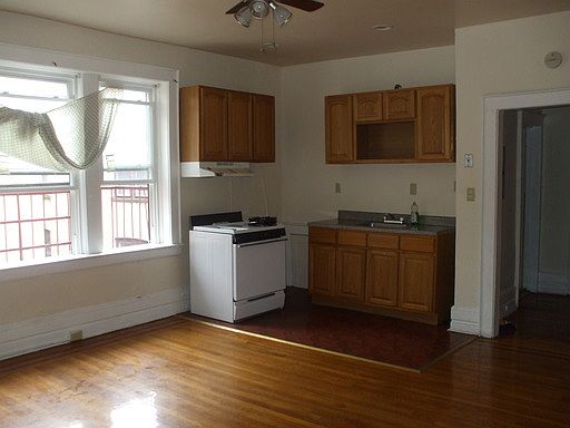 1st image of 790 Clinton Ave APT 47