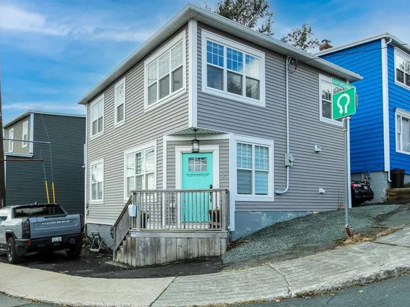 2 Central Street, St. John's, NL A1C1W1