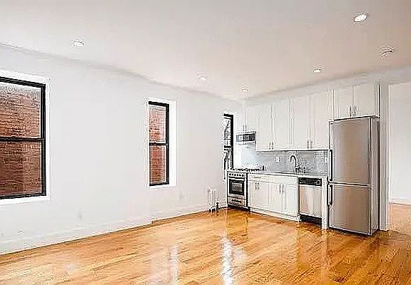 3rd image of 457 15th St APT 3C