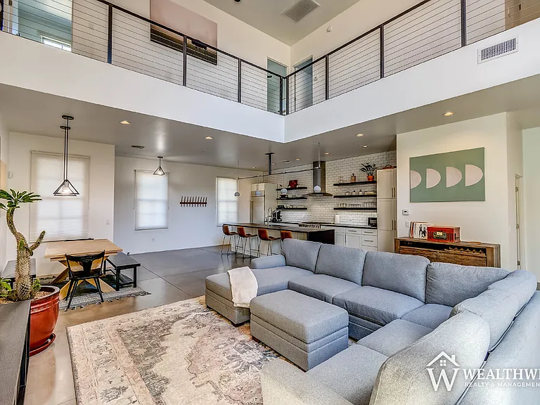 879 W Paseo De Los Zanjeros — Photo 11
