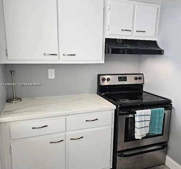 7601 E Treasure Dr #811 — Photo 7