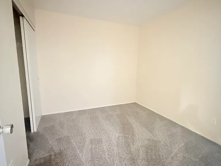 461 Westminster Pl #B — Photo 7