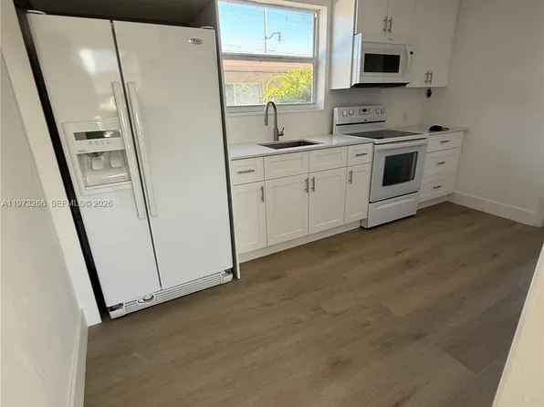 800 N Federal Hwy, Hollywood, FL