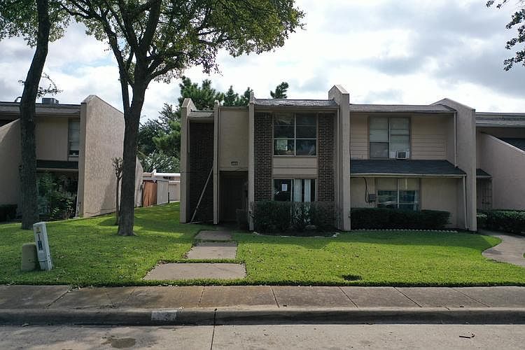 1st image of 518 Arborview Dr