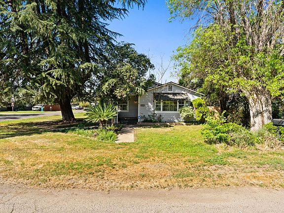 4th image of 2971 Chestnut Ave