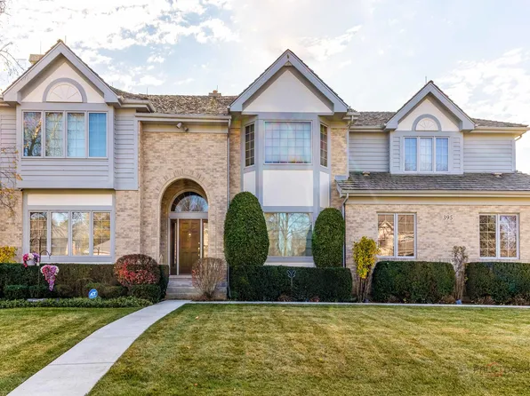 395 Blue Ash Dr, Buffalo Grove, IL 60089