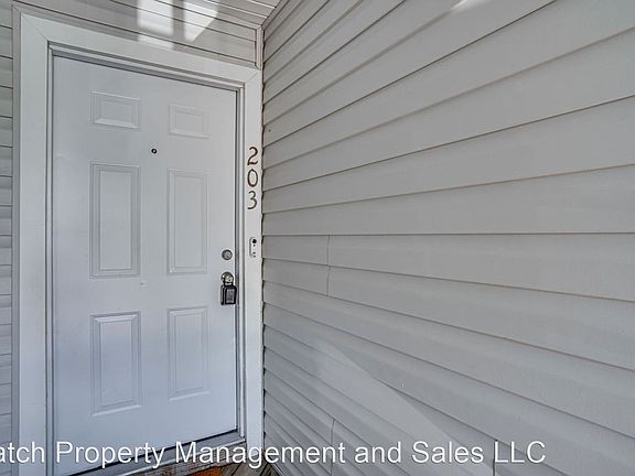 2nd image of 50 White Pine Cir APT 203