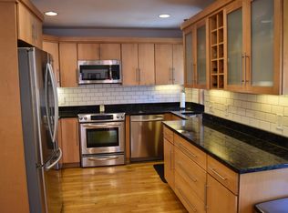 44 Cooper St #3V, Boston, MA 02113