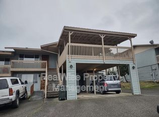 2953 W Lorraine Ave, Roseburg, OR 97471