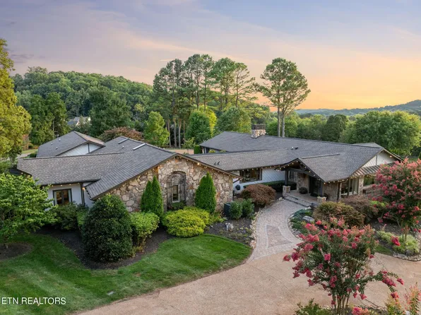 1121 Clover Hill Ln, Knoxville, TN 37922